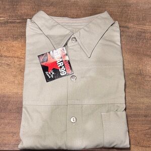 Marlboro Men's Khaki Casual Button Down‎ Shirt